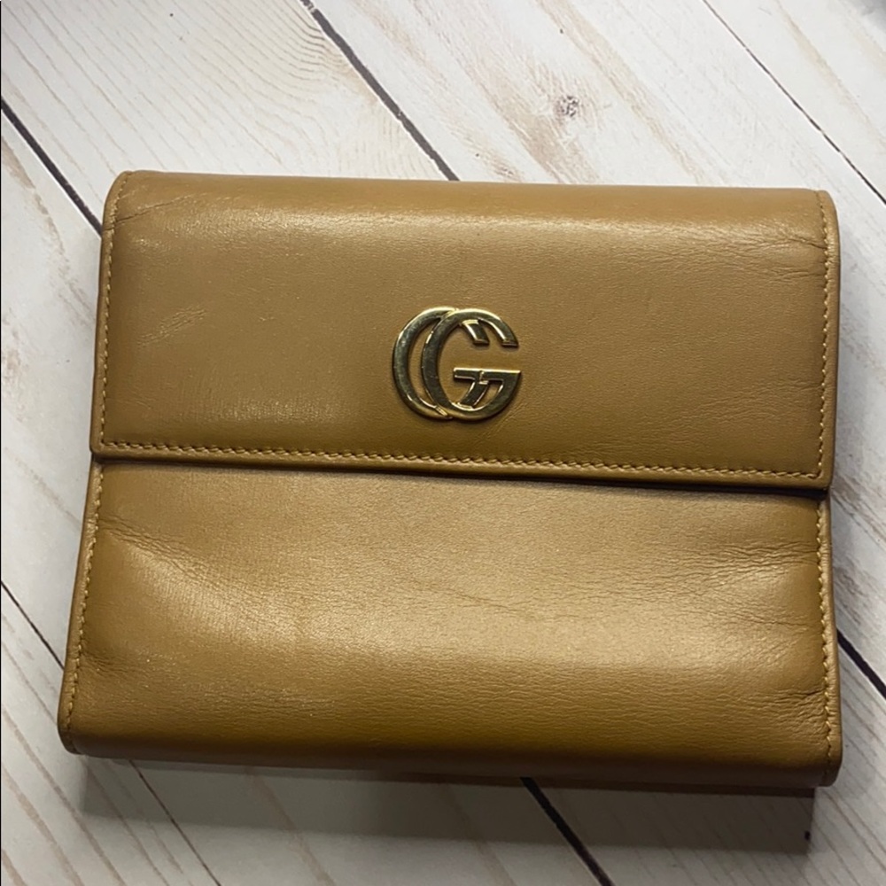 Gucci Tan Agenda & passport holder